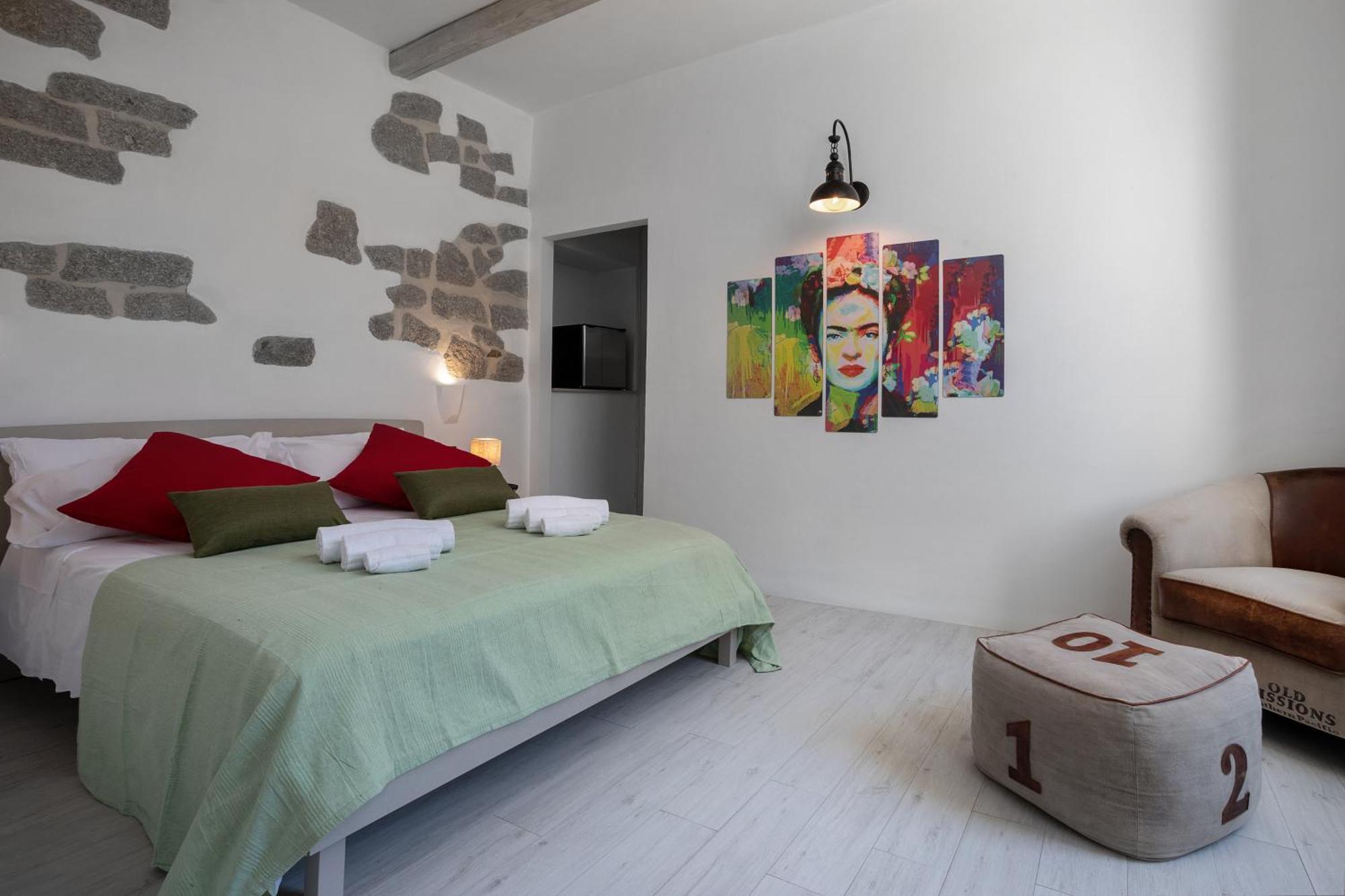 Art And Nature Guest House Олбия Екстериор снимка
