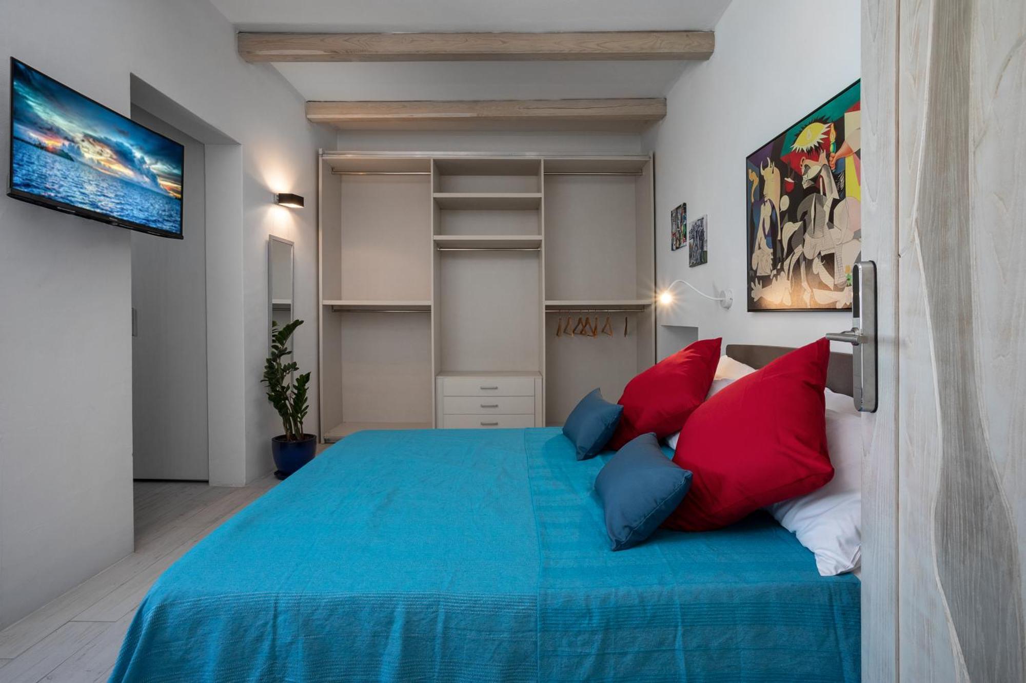 Art And Nature Guest House Олбия Екстериор снимка